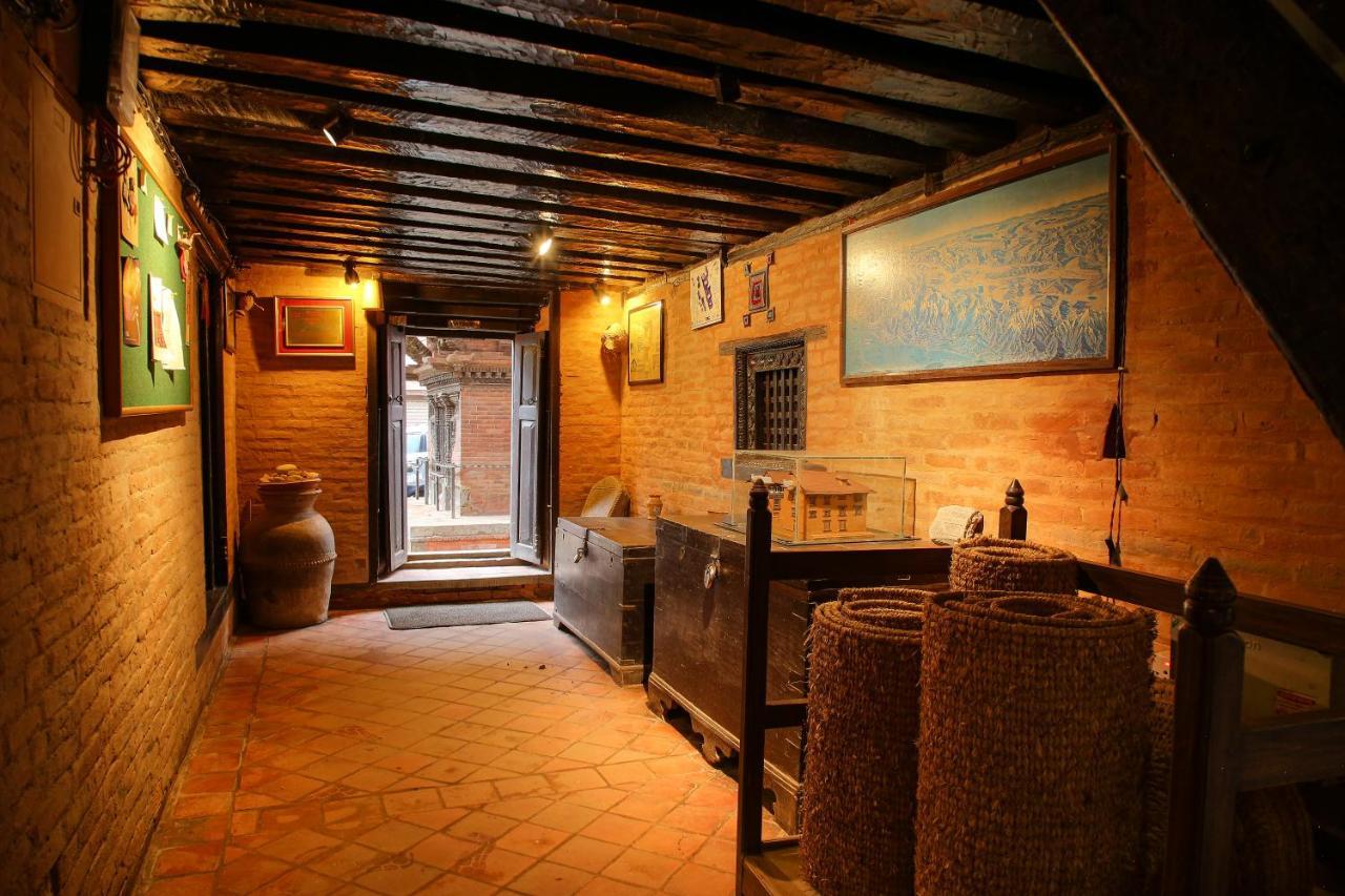 Newa Chen Historic House Unesco Lalitpur ภายนอก รูปภาพ