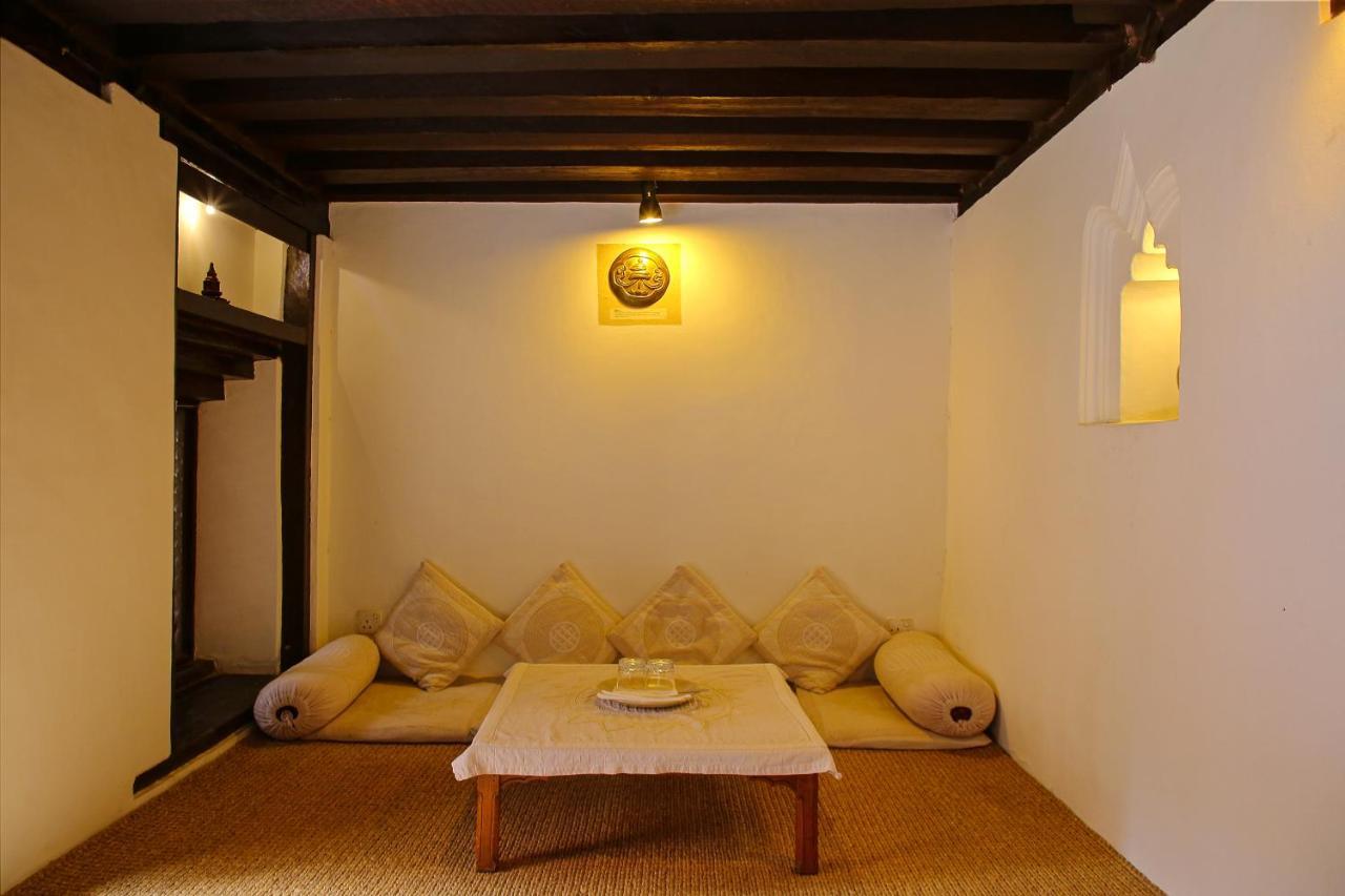 Newa Chen Historic House Unesco Lalitpur ภายนอก รูปภาพ