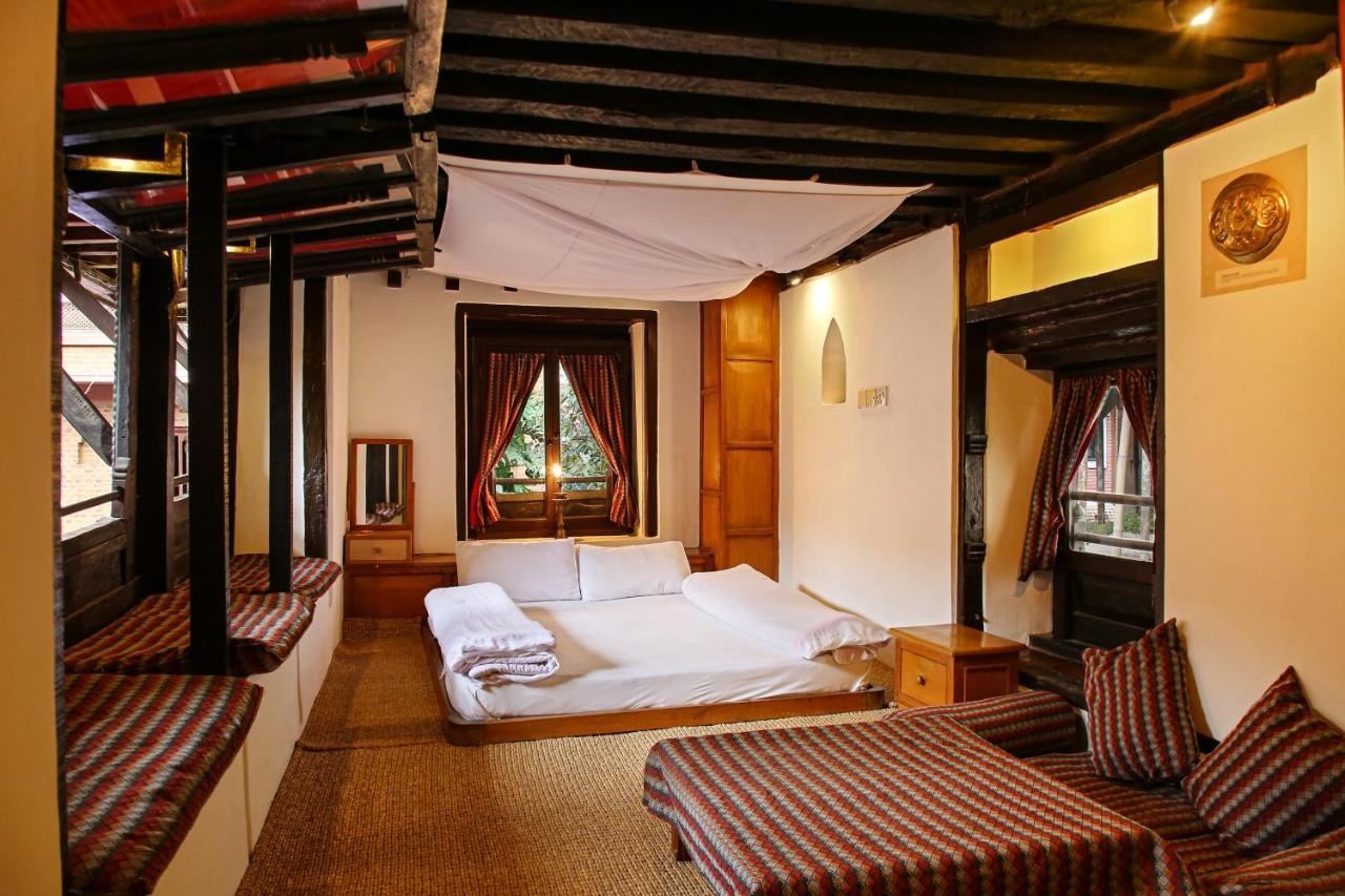 Newa Chen Historic House Unesco Lalitpur ภายนอก รูปภาพ