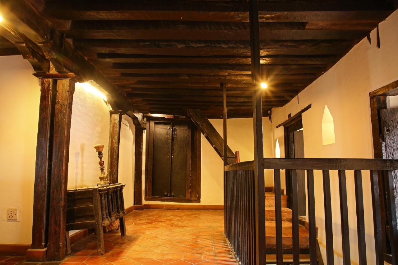 Newa Chen Historic House Unesco Lalitpur ภายนอก รูปภาพ