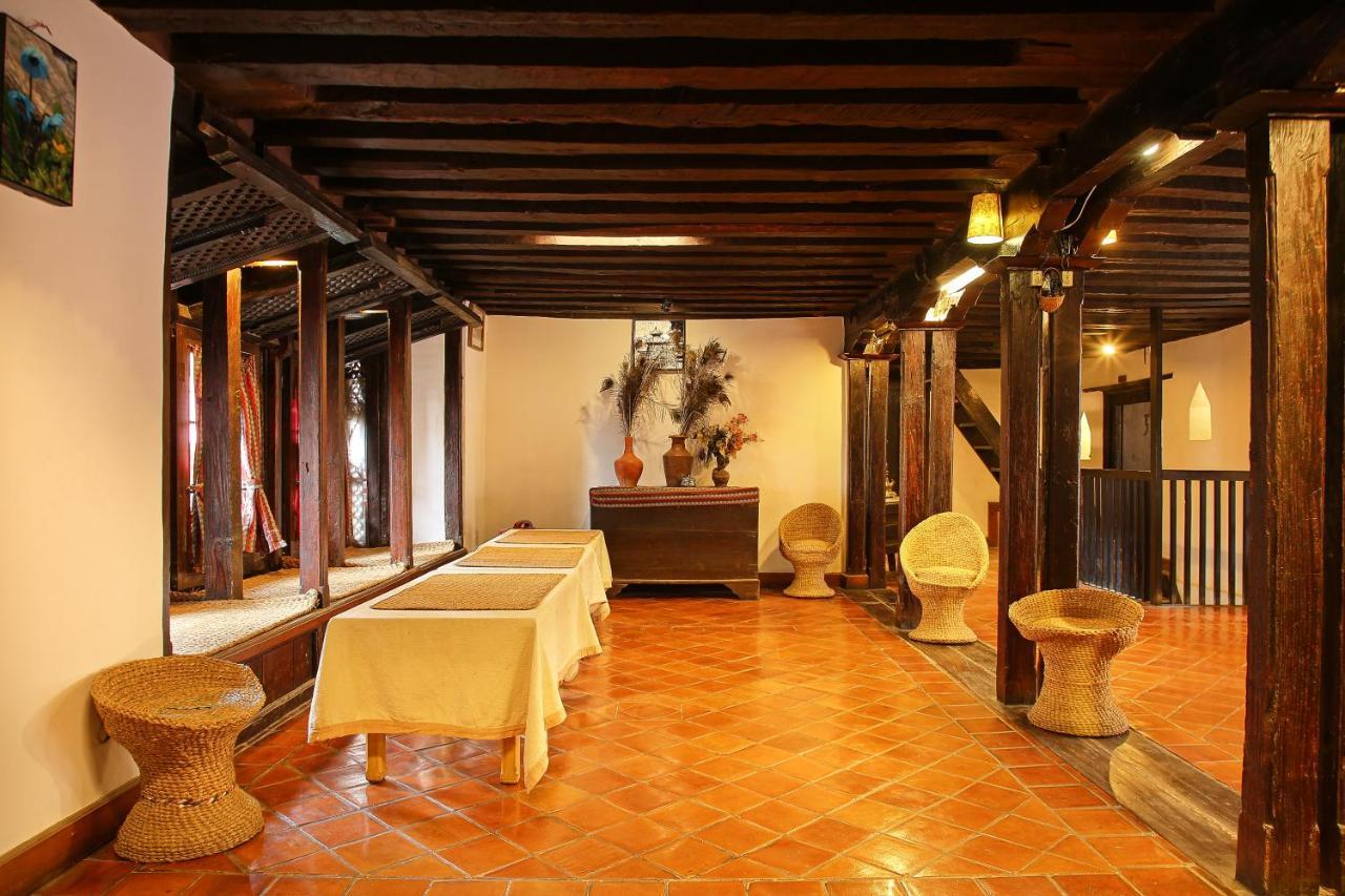 Newa Chen Historic House Unesco Lalitpur ภายนอก รูปภาพ