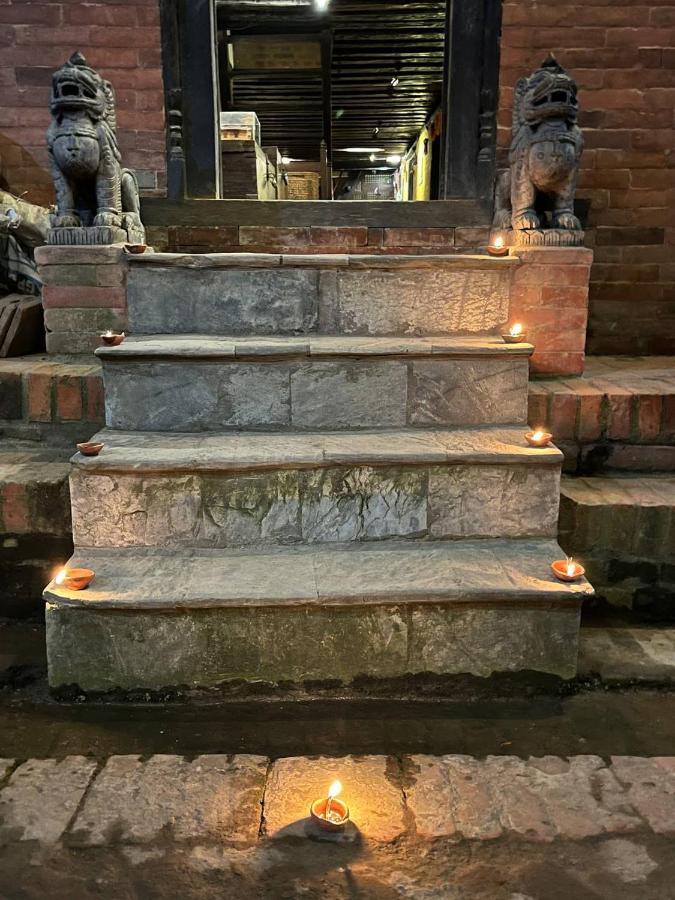 Newa Chen Historic House Unesco Lalitpur ภายนอก รูปภาพ